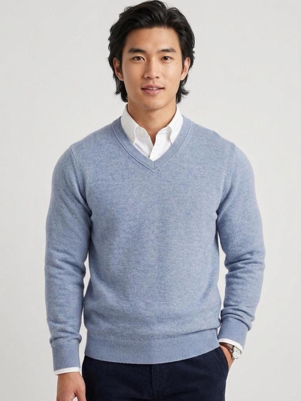 Banana Republic Men's Light Blue V-Neck Lambswool Cashmere-Blend Sweater